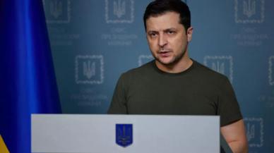 Zelenskiy: Ruslar kasıtlı olarak tahıl ticareti altyapısını hedef aldı, herkes için darbedir