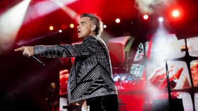 Robbie Williams Türkiye'de ilk konserini verdi