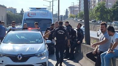 Polis minibüsleri zincirleme kazaya karıştı: 5 yaralı