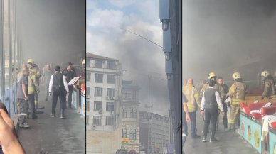 Galata Köprüsü’nde yangın paniği: Dumana aldırış etmeden balık tutmaya devam ettiler