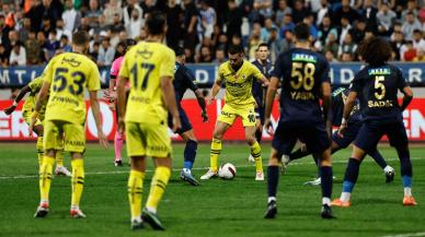 Kasımpaşa - Fenerbahçe maçı 0-2 Fenerbahçe galibiyetiyle bitti