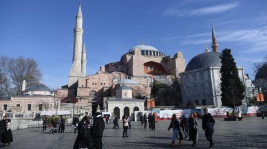 Ayasofya'da yeni düzenleme: Cami girişlerinde yoğunluk azaldı