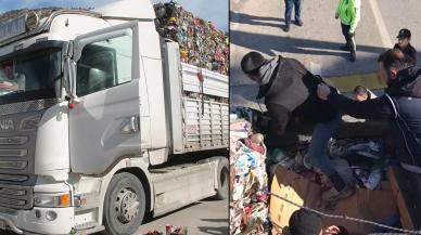 Kaçak göçmenler çöp yığınlarının içinden çıktı: TIR sürücüsü tutuklandı