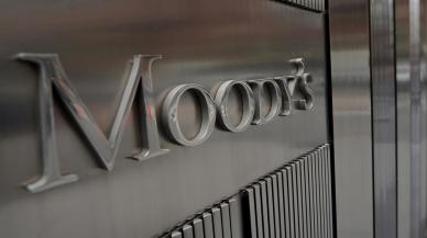 Moody's, New York Community Bank'ın kredi notunu düşürdü