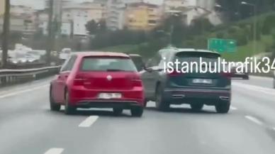 Sürücülerin inatlaşması kaza yapmalarına neden oldu!