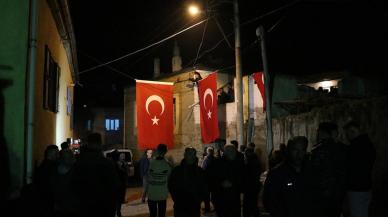 Bakan Göktaş'tan Niğdeli şehit Aslan'ın baba ocağı için tadilat talimatı