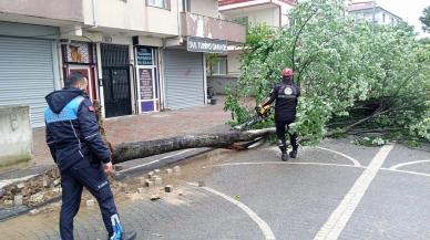 Silivri'de şiddetli yağmura hızlı müdahale