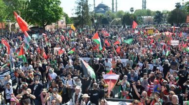 Binlerce kişi Beyazıt'ta bir araya gelerek İsrail'i protesto etti