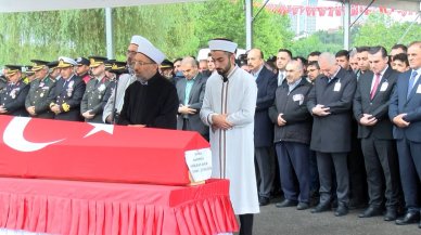 Meslektaşı tarafından şehit edilen komiser Pendik'te son yolculuğuna uğurlandı