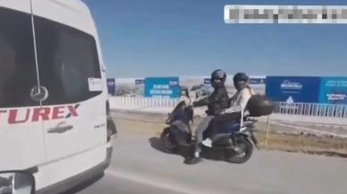 İki motosiklet sürücüsünün "kaldırım" tartışması gündem oldu!