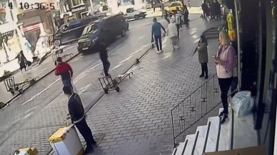 İstanbul'da faciadan dönüldü: Son anda böyle kurtuldular