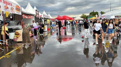 Sağanak, Kiraz Festivali'ni de vurdu!