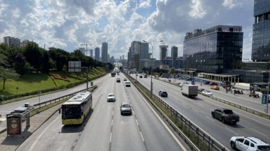 İstanbul trafiğinde arife sakinliği! Yollar boş kaldı