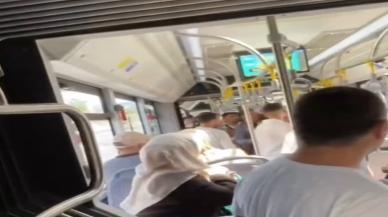 Metrobüste yumruk yumruğa yer kavgası!