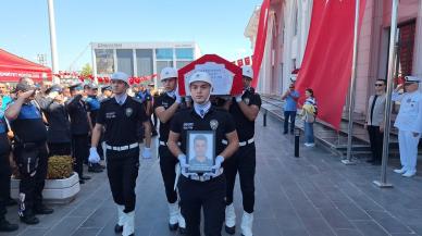 Görevdeyken kaza geçirerek şehit olan polis memuru, toprağa verildi