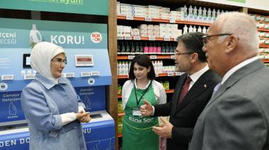 Emine Erdoğan atıksız alışverişi teşvik eden marketi ziyaret etti