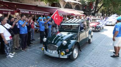 Dünyaca ünlü İpek Yolu Rallisi Sultanahmet Meydanı'ndan başladı