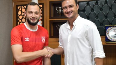 Balıkesirspor'dan orta sahaya takviye