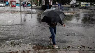 Başkent'te beklenen sağanak nedeniyle sel uyarısı verildi