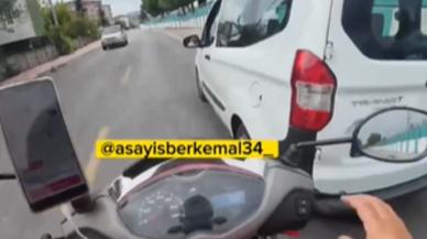 Yolda kalan aracın imdadına motosiklet sürücüleri yetişti: Otomobili ayaklarıyla ittirdiler