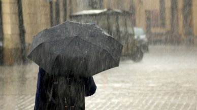 Meteoroloji Genel Müdürlüğü'nden kuvvetli yağış ve fırtına uyarısı