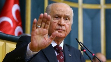 Devlet Bahçeli: Bayrağı el uzatan sonucuna katlanır