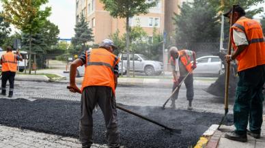 Esenyurt'ta asfalt çalışmaları devam ediyor