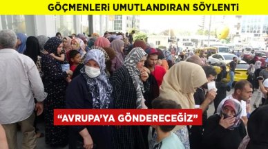 "Göçmenleri Avrupa'ya göndereceğiz" dedi,uzun kuyruklar oluştu