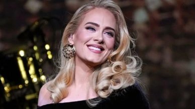 Adele, hayranlarından gelen notu kabul etmeyince eleştiri yağmuruna tutuldu