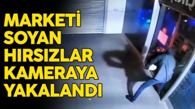 Pendik'te marketi soyan hırsızın yakalandığı anlar güvenlik kamerasında