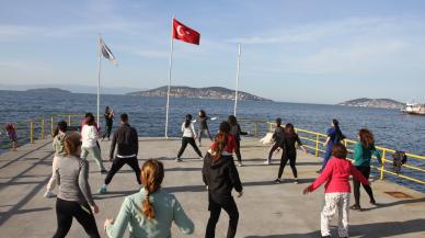 Kartal Belediyesi’nden 4 farklı noktada sabah sporu