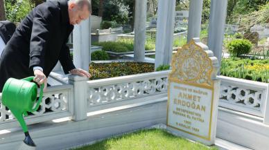 Cumhurbaşkanı Erdoğan'dan kabir ziyareti