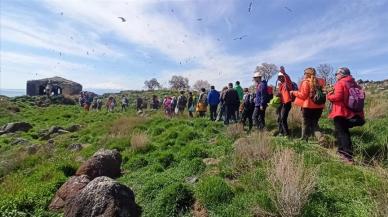 Van'da doğaseverler Adır Adası ve Amik Kalesi'ni ziyaret etti