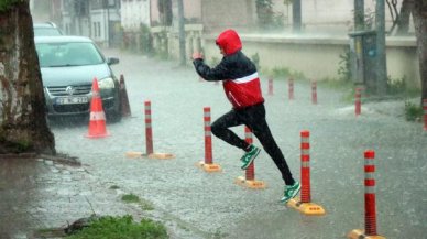 Edirne'de sağanak etkili oldu