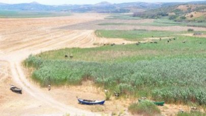 Kuruyan Marmara Gölü'ne dava