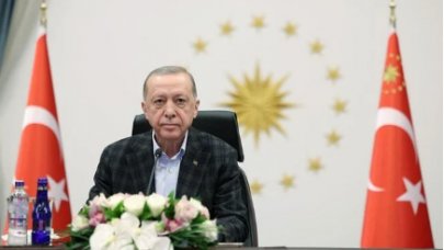 Cumhurbaşkanı Erdoğan: Kendi ihtiyacımızı görecek kadar petrole kavuşacağımız günler de çok uzak değil