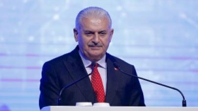 Başbakan Yıldırım: Sadece insanlar ölmüyor insanlık da ölüyor