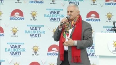 Başbakan Yıldırım: Darbeci zihniyetleri tarihin derinliklerine göndereceğiz