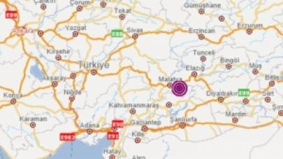 Malatya'da korkutan deprem! Çevre illerden de hissedildi