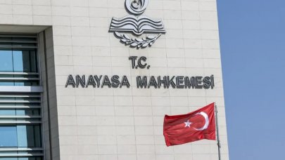 AYM'den 'ankesörlü ve ardışık' arama kararı: FETÖ üyesine ret