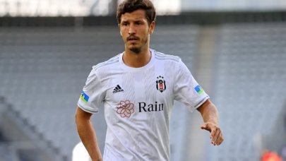 Beşiktaş'tan Salih Uçan ayrılıyor mu? Karar verildi