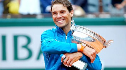 Rafael Nadal, Wimbledon'dan çekildi