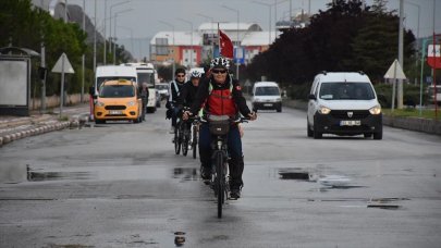 13 yıldır her perşembe pedal çeviriyorlar