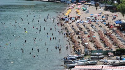 Turistik ilçede bayram yoğunluğu