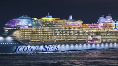 Titanik’ten 5 kat büyük: Icon of the Seas denize indi!