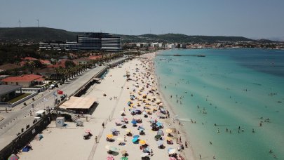 Ünlü tatil beldelerine denizde 'fırtına' uyarısı