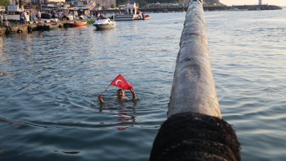 Yağlı direk yarışmasını kazanana para ödülü