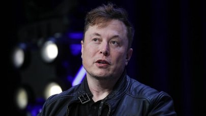 Elon Musk'ın eski eşi Talulah Riley nişanlandı!