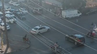 Magandalar yolu kesip cadde üzerinde drift yaptı