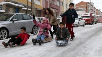 31 Aralık Pazartesi okullar tatil mi? 4 gün tatil var mı